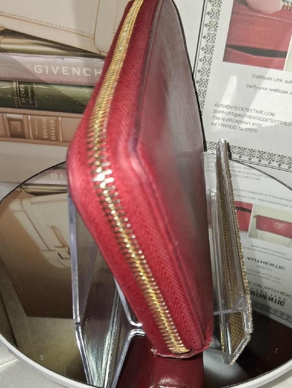 Yves Saint Laurent Burgundy Leather Zip-Around Wallet Pre-loved W/COA - Picture 5 of 13